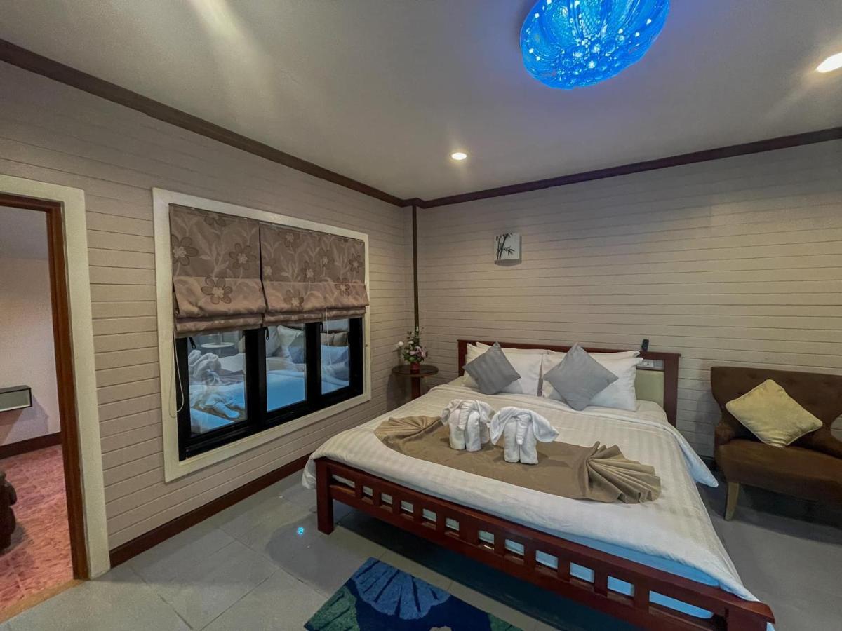 Jb Grand Resort Nakhon Si Thammarat Exterior photo